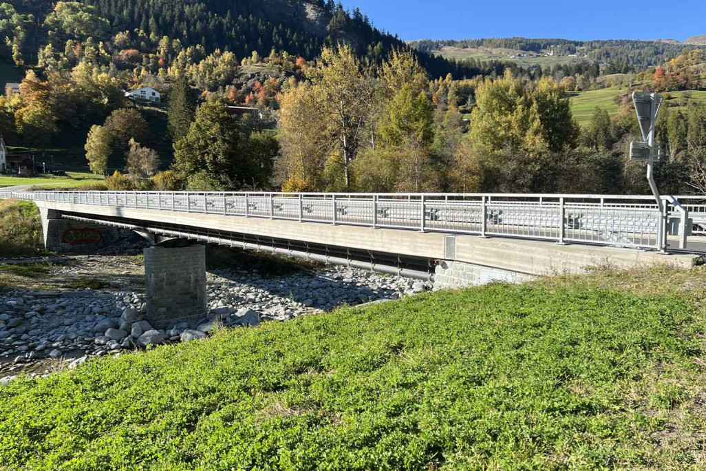 HMQ AG,_Andeer_Ausbau Kantonsstrasse H13_Hinterrheinbrücke