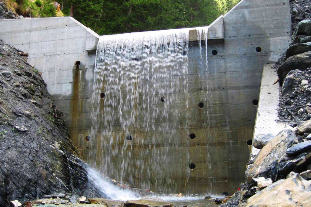 Verbauung Hochwasserschutz Churwalden GR